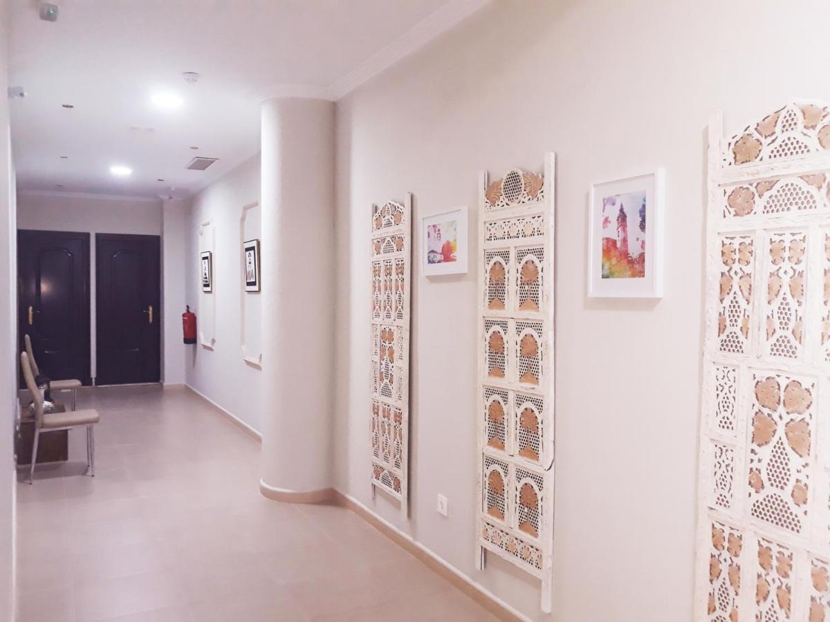 Hostal Montemayor Moguer Εξωτερικό φωτογραφία