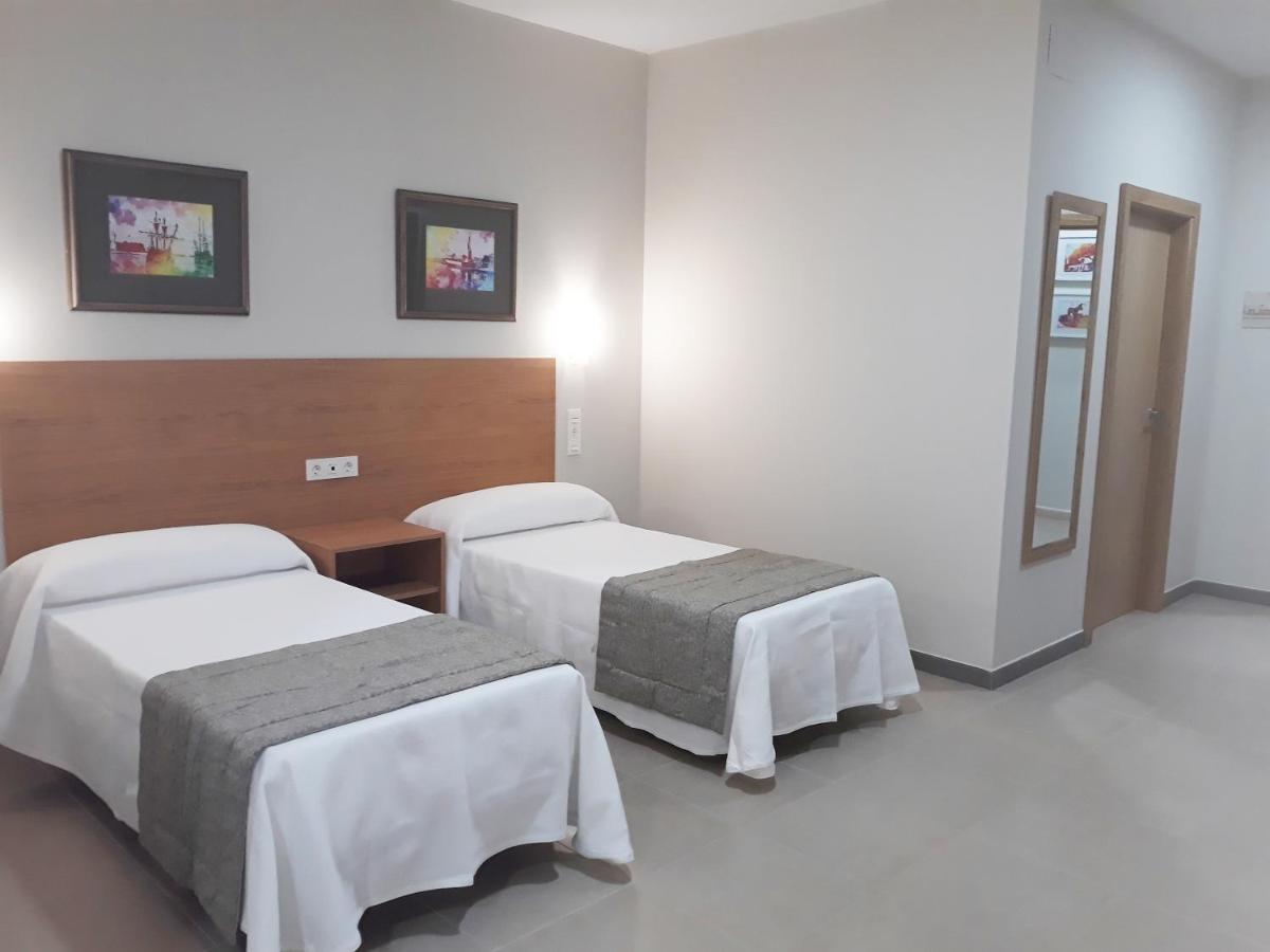 Hostal Montemayor Moguer Εξωτερικό φωτογραφία