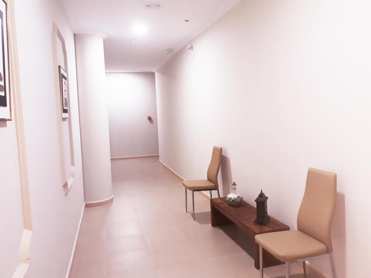 Hostal Montemayor Moguer Εξωτερικό φωτογραφία