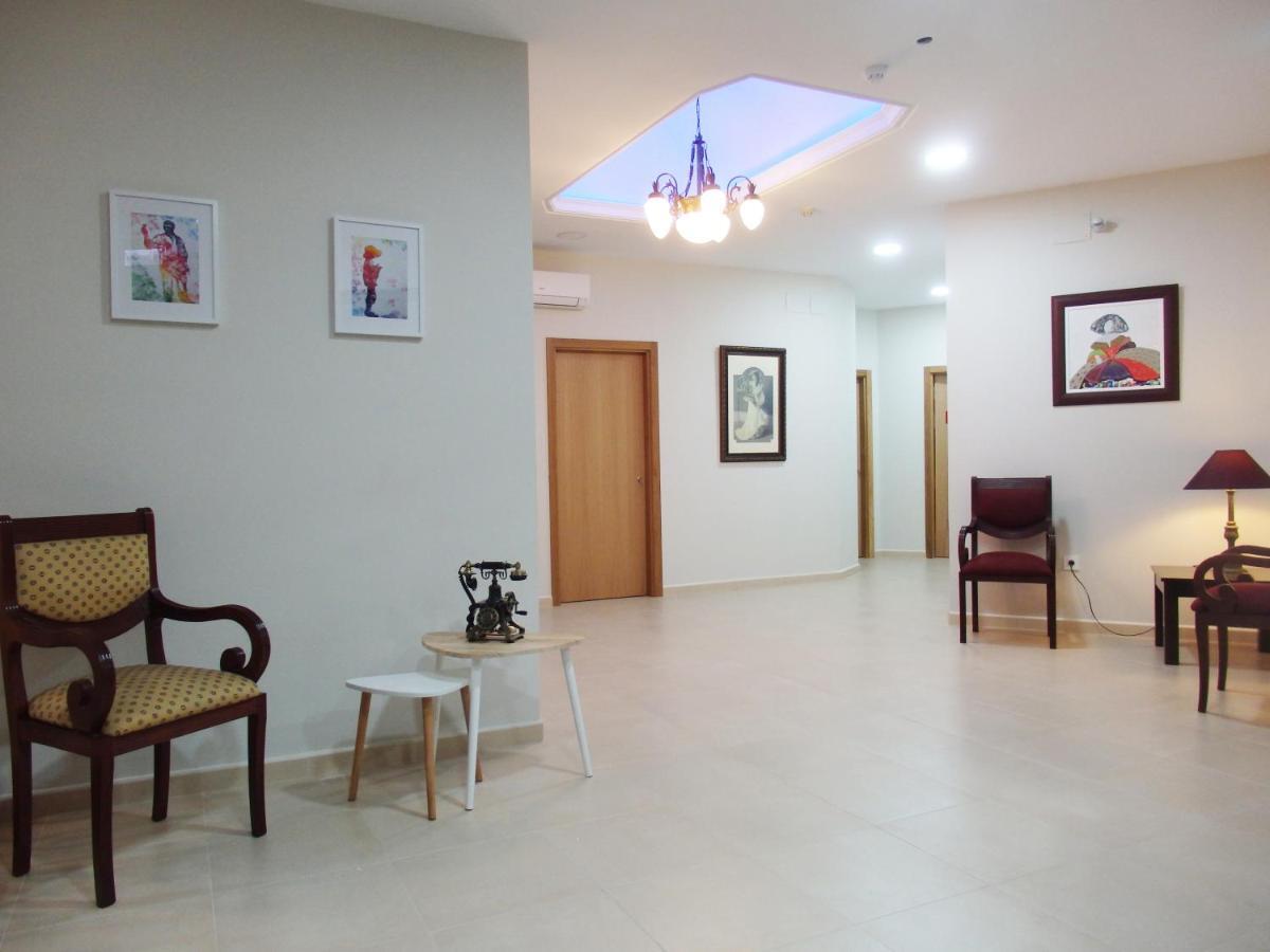 Hostal Montemayor Moguer Εξωτερικό φωτογραφία