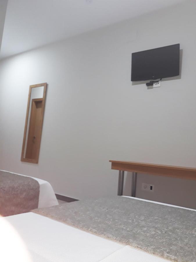 Hostal Montemayor Moguer Εξωτερικό φωτογραφία
