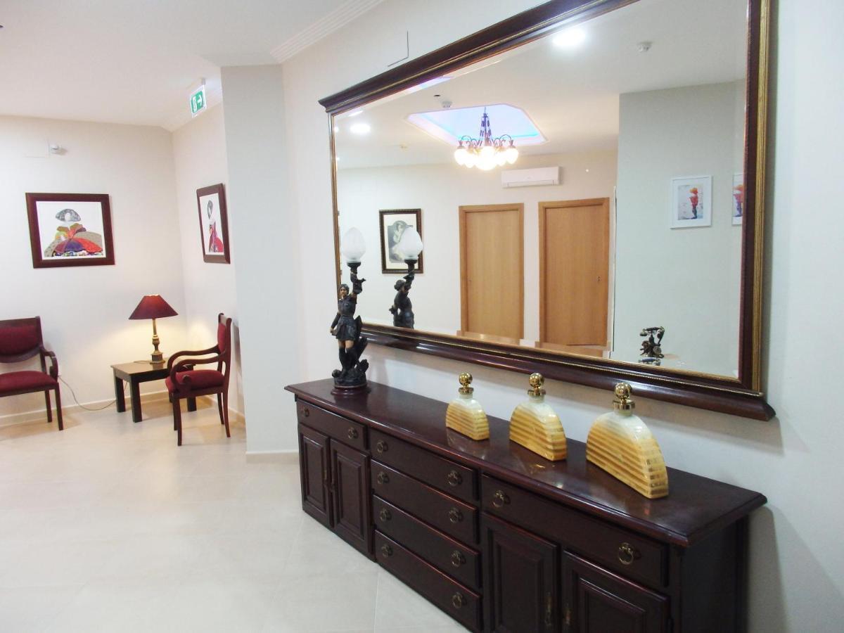 Hostal Montemayor Moguer Εξωτερικό φωτογραφία