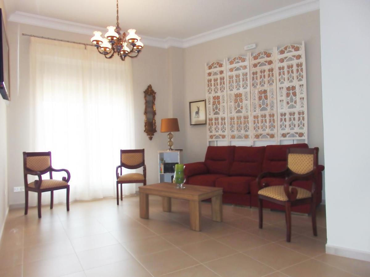 Hostal Montemayor Moguer Εξωτερικό φωτογραφία