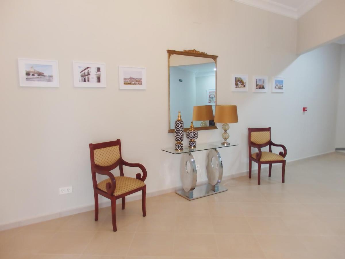 Hostal Montemayor Moguer Εξωτερικό φωτογραφία
