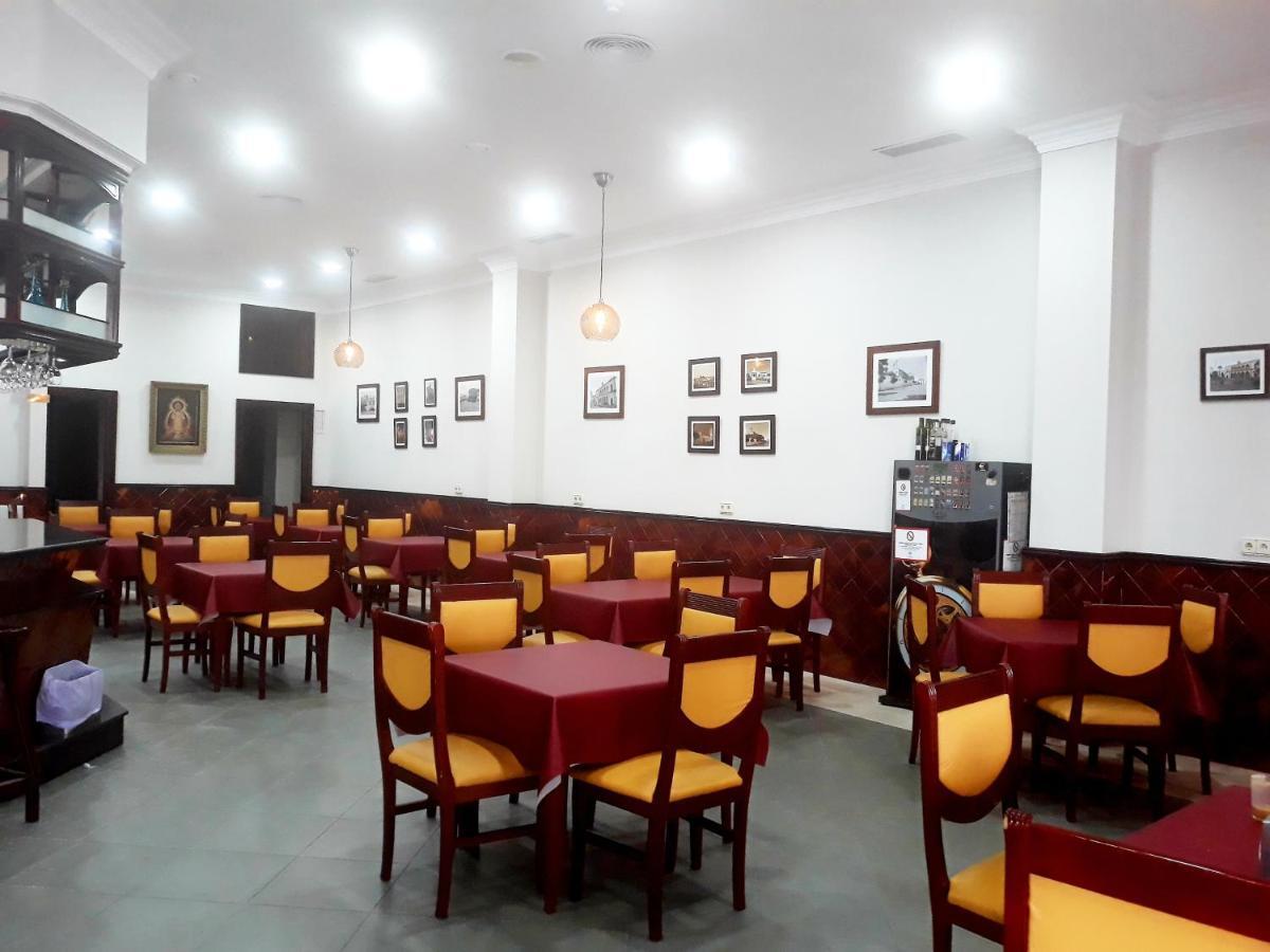 Hostal Montemayor Moguer Εξωτερικό φωτογραφία