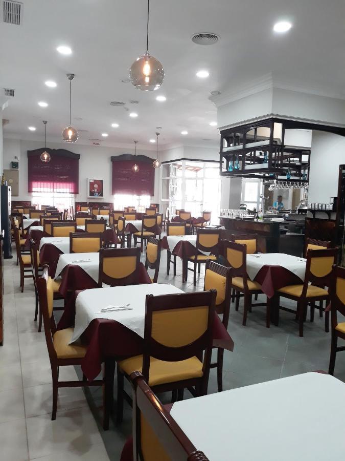 Hostal Montemayor Moguer Εξωτερικό φωτογραφία