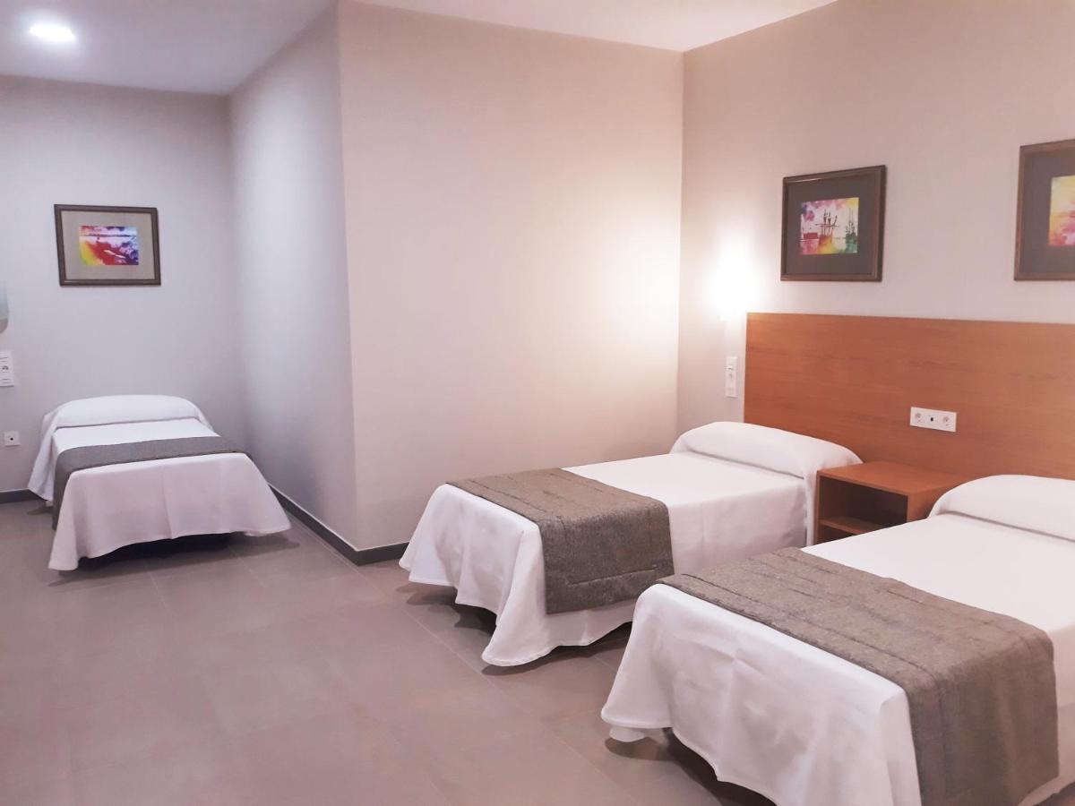 Hostal Montemayor Moguer Εξωτερικό φωτογραφία